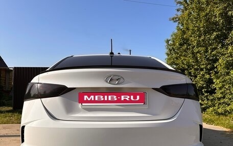 Hyundai Solaris II рестайлинг, 2022 год, 1 600 000 рублей, 3 фотография