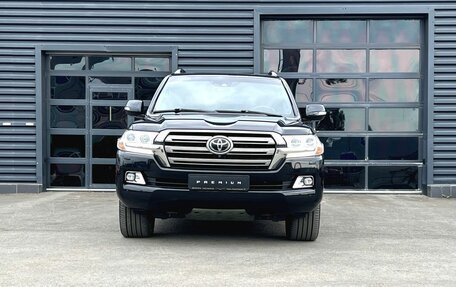 Toyota Land Cruiser 200, 2018 год, 6 930 000 рублей, 5 фотография