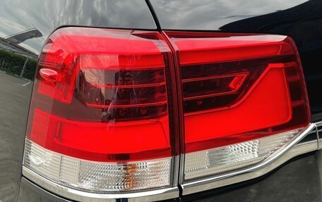 Toyota Land Cruiser 200, 2018 год, 6 930 000 рублей, 10 фотография