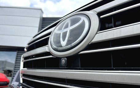 Toyota Land Cruiser 200, 2018 год, 6 930 000 рублей, 11 фотография