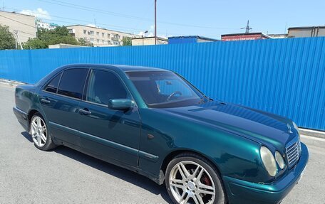 Mercedes-Benz E-Класс, 1998 год, 470 000 рублей, 5 фотография