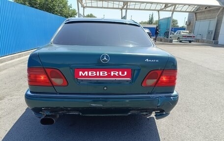 Mercedes-Benz E-Класс, 1998 год, 470 000 рублей, 3 фотография