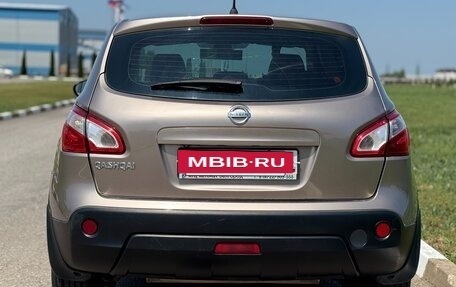 Nissan Qashqai, 2010 год, 750 000 рублей, 8 фотография