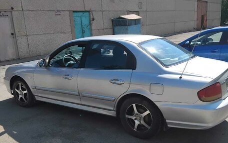 Hyundai Sonata IV рестайлинг, 2004 год, 260 000 рублей, 2 фотография