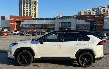 Toyota RAV4, 2022 год, 3 800 000 рублей, 3 фотография