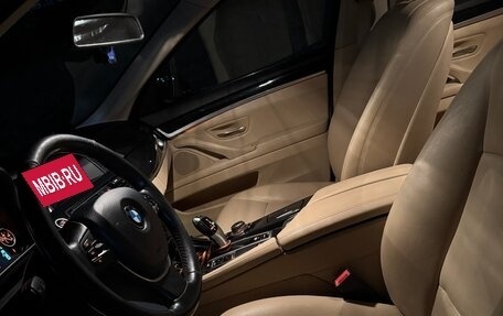 BMW 5 серия, 2013 год, 1 890 000 рублей, 7 фотография