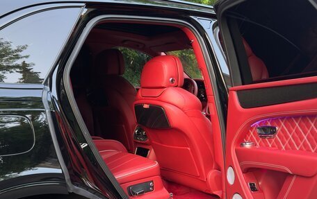 Bentley Bentayga I, 2021 год, 23 000 000 рублей, 14 фотография