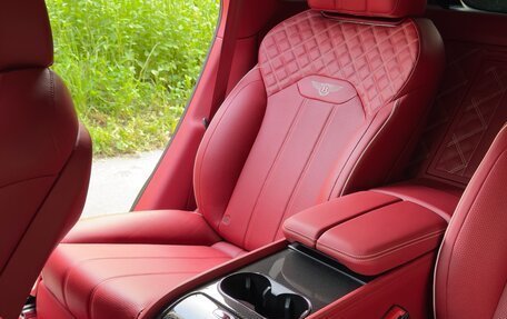 Bentley Bentayga I, 2021 год, 23 000 000 рублей, 15 фотография