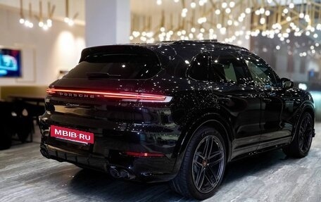 Porsche Cayenne III, 2023 год, 15 350 000 рублей, 5 фотография