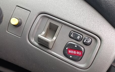 Toyota Vitz, 2003 год, 410 000 рублей, 5 фотография