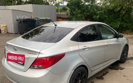 Hyundai Solaris II рестайлинг, 2014 год, 1 000 000 рублей, 6 фотография