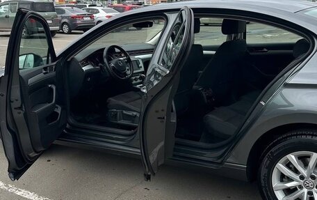 Volkswagen Passat B8 рестайлинг, 2016 год, 2 700 000 рублей, 5 фотография