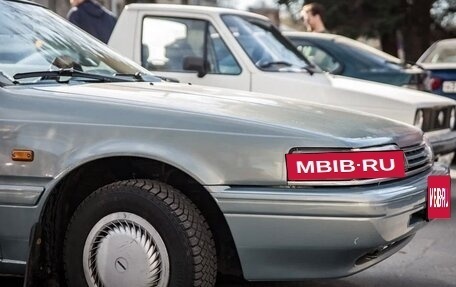 Mazda 626, 1988 год, 440 000 рублей, 9 фотография
