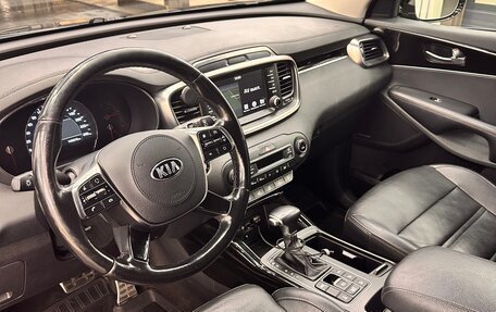KIA Sorento III Prime рестайлинг, 2018 год, 2 400 000 рублей, 8 фотография