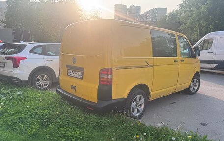 Volkswagen Transporter T5 рестайлинг, 2006 год, 720 000 рублей, 7 фотография
