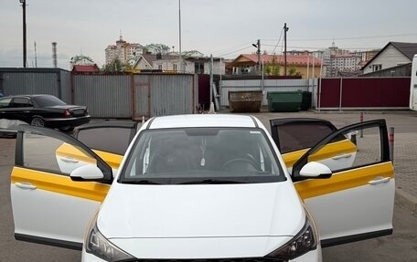 Hyundai Solaris II рестайлинг, 2020 год, 1 150 000 рублей, 7 фотография