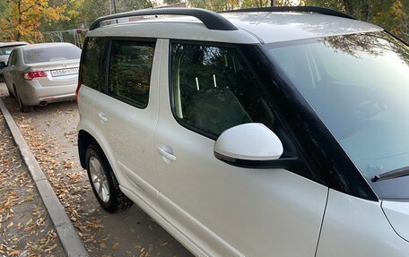 Skoda Yeti I рестайлинг, 2015 год, 1 369 000 рублей, 2 фотография