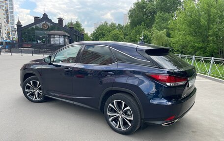 Lexus RX IV рестайлинг, 2019 год, 6 200 000 рублей, 3 фотография