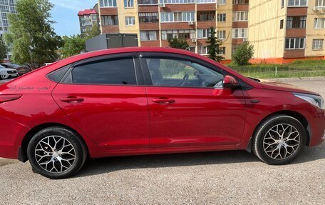 Hyundai Solaris II рестайлинг, 2018 год, 1 650 000 рублей, 3 фотография