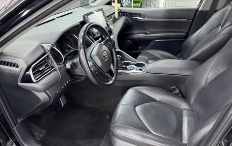 Toyota Camry, 2021 год, 3 200 000 рублей, 21 фотография