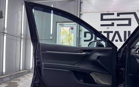 Toyota Camry, 2021 год, 3 200 000 рублей, 20 фотография