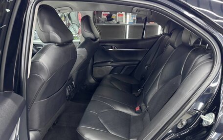 Toyota Camry, 2021 год, 3 200 000 рублей, 25 фотография