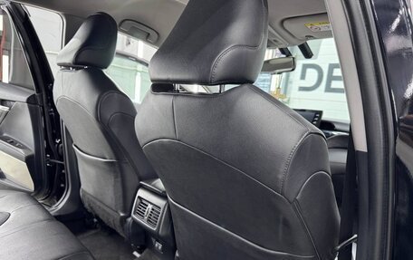 Toyota Camry, 2021 год, 3 200 000 рублей, 27 фотография