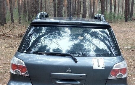 Mitsubishi Outlander III рестайлинг 3, 2006 год, 880 000 рублей, 1 фотография