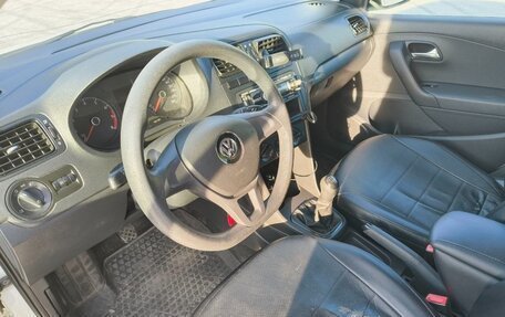 Volkswagen Polo VI (EU Market), 2015 год, 670 000 рублей, 6 фотография