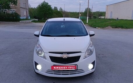 Chevrolet Spark III, 2012 год, 615 000 рублей, 6 фотография
