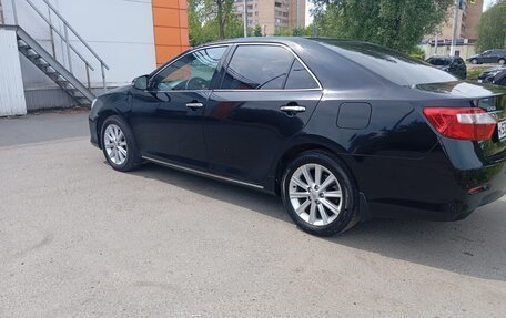 Toyota Camry, 2014 год, 1 700 000 рублей, 7 фотография