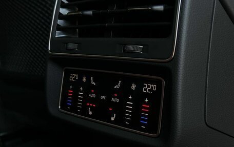 Audi SQ8, 2025 год, 22 490 000 рублей, 17 фотография