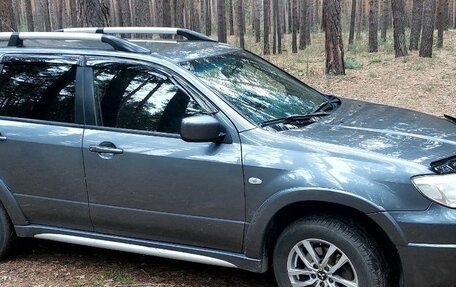 Mitsubishi Outlander III рестайлинг 3, 2006 год, 880 000 рублей, 15 фотография