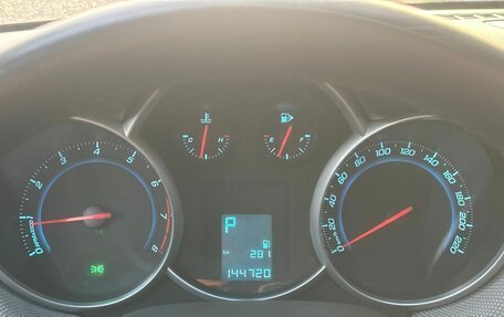 Chevrolet Cruze II, 2010 год, 690 000 рублей, 18 фотография