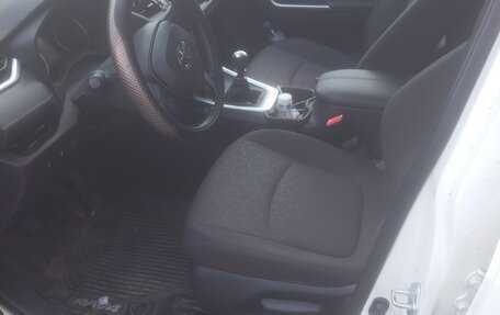 Toyota RAV4, 2022 год, 3 500 000 рублей, 4 фотография