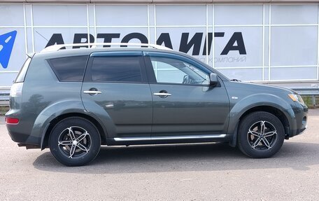 Mitsubishi Outlander III рестайлинг 3, 2008 год, 796 000 рублей, 3 фотография
