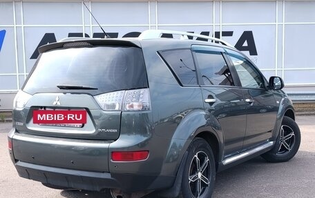 Mitsubishi Outlander III рестайлинг 3, 2008 год, 796 000 рублей, 2 фотография