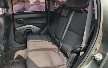 Mitsubishi Outlander III рестайлинг 3, 2008 год, 796 000 рублей, 17 фотография