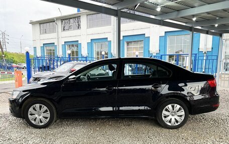 Volkswagen Jetta VI, 2011 год, 949 000 рублей, 2 фотография