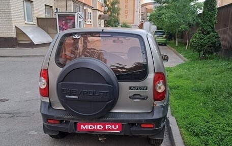 Chevrolet Niva I рестайлинг, 2009 год, 550 000 рублей, 3 фотография