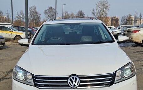 Volkswagen Passat B7, 2013 год, 1 190 000 рублей, 2 фотография