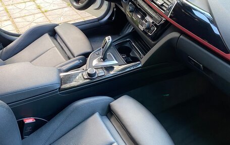 BMW 3 серия, 2016 год, 2 600 000 рублей, 17 фотография