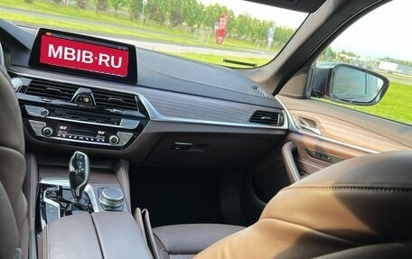 BMW 5 серия, 2019 год, 4 269 000 рублей, 26 фотография
