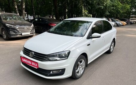 Volkswagen Polo VI (EU Market), 2016 год, 830 000 рублей, 2 фотография