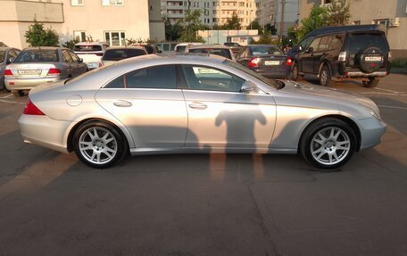 Mercedes-Benz CLS, 2005 год, 1 388 000 рублей, 4 фотография