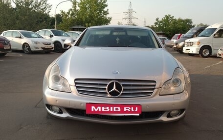 Mercedes-Benz CLS, 2005 год, 1 388 000 рублей, 3 фотография
