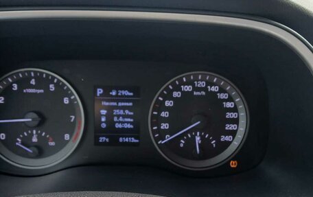 Hyundai Tucson III, 2018 год, 2 200 000 рублей, 6 фотография