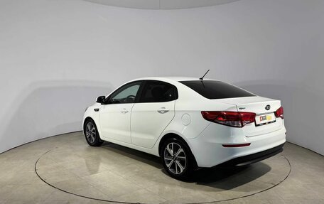 KIA Rio III рестайлинг, 2015 год, 899 000 рублей, 9 фотография