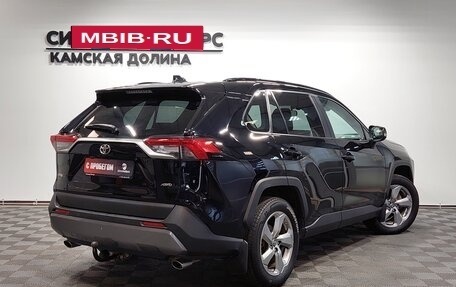 Toyota RAV4, 2020 год, 2 950 000 рублей, 4 фотография