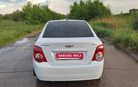 Chevrolet Aveo III, 2012 год, 635 000 рублей, 4 фотография